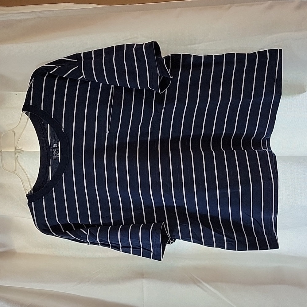 Ladies Time & Tru Tee, xl